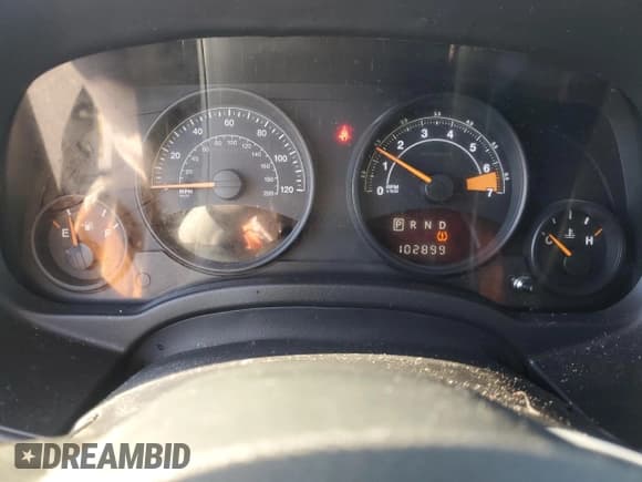 ✅ 2015 Jeep Patriot High Altitude • VIN: 1C4NJRFB5FD143480 • Lot: 82353385. Listed on Copart with 102,899 mi. Free auction sales archive from the USA and detailed vehicle history report at DreamBid. Image 9.