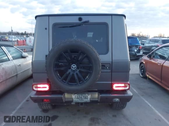 ✅ 2016 Mercedes-Benz G 550 • VIN: WDCYC3KF2GX245357 • Lot: 41810386. Wystawiony na IAAI z przebiegiem 222 263 mil. Bezpłatny archiwum sprzedaży aukcyjnych z USA i szczegółowy raport historii pojazdu na DreamBid. Zdjęcie 16.