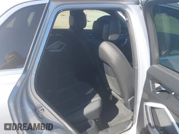 ✅ 2021 Audi Q3 Premium • VIN: WA1AUCF36M1124635 • Lot: 43479778. Listed on IAAI with 73,780 mi. Free auction sales archive from the USA and detailed vehicle history report at DreamBid. Image 8.