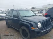 ✅ 2008 Jeep Patriot Sport • VIN: 1J8FT280X8D772794 • Lot: 43594533. Wystawiony na IAAI z przebiegiem 225 908 mil. Bezpłatny archiwum sprzedaży aukcyjnych z USA i szczegółowy raport historii pojazdu na DreamBid. Zdjęcie 1.