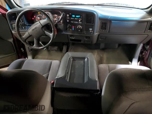 ✅ 2003 GMC Sierra 1500 SLE • VIN: 1GTEK19TX3E111729 • Lot: 94045355. Listed on Copart with 236,928 mi. Free auction sales archive from the USA and detailed vehicle history report at DreamBid. Image 8.