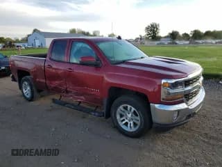 ✅ 2018 Chevrolet Silverado 1500 LT • VIN: 1GCVKREH5JZ190913 • Лот: 74849994. Опубликован ранее на Copart с пробегом 74 451 миль. Бесплатный доступ к архиву аукционных продаж из США и подробный отчёт об истории автомобиля на DreamBid. Изображение 4.