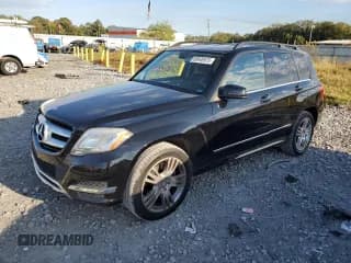 ✅ 2015 Mercedes-Benz GLK 350 • VIN: WDCGG5HB4FG433523 • Лот: 89500925. Опубликован ранее на Copart с пробегом 137 960 миль. Бесплатный доступ к архиву аукционных продаж из США и подробный отчёт об истории автомобиля на DreamBid. Изображение 1.