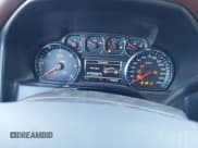 ✅ 2015 Chevrolet Silverado 1500 High Country • VIN: 3GCUKTEJ0FG346665 • Лот: 43530475. Опубликован ранее на IAAI с пробегом 119 381 миль. Бесплатный доступ к архиву аукционных продаж из США и подробный отчёт об истории автомобиля на DreamBid. Изображение 7.