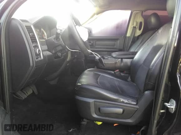 2014 Ram 1500 Express с VIN 1C6RR6KT3ES314722, выставлен на аукционе Copart как лот 82495915 с пробегом 236 051 миль миль и Списание • Salvage title. История ставок и продаж доступна на DreamBid. Изображение 7.