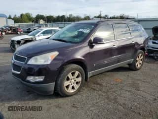 2010 Chevrolet Traverse 2LT with VIN 1GNLRGED4AS148043, listed as a Copart auction lot 81767625 with 175,343 mi miles and Salvage title. Bid and sale history available at DreamBid. Image 1.