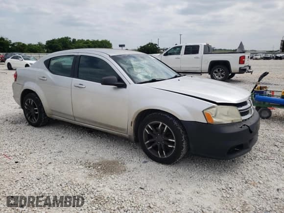 ✅ 2012 Dodge Avenger SE • VIN: 1C3CDZAB8CN102633 • Лот: 52834324. Опубликован ранее на Copart с пробегом 134 614 миль. Бесплатный доступ к архиву аукционных продаж из США и подробный отчёт об истории автомобиля на DreamBid. Изображение 4.