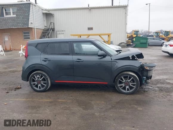 ✅ 2022 Kia Soul GT-Line • VIN: KNDJ63AU9N7803524 • Lot: 41198980. Listed on IAAI with 55,165 mi. Free auction sales archive from the USA and detailed vehicle history report at DreamBid. Image 14.