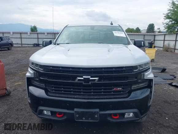 ✅ 2021 Chevrolet Silverado 1500 LT Trail Boss • VIN: 1GCPYFEL9MZ155550 • Lot: 42785163. Wystawiony na IAAI z przebiegiem 33 322 mil. Bezpłatny archiwum sprzedaży aukcyjnych z USA i szczegółowy raport historii pojazdu na DreamBid. Zdjęcie 12.