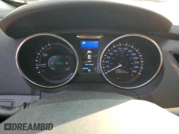 ✅ 2014 Hyundai Sonata Limited • VIN: KMHEC4A44EA118197 • Lot: 67285964. Listed on Copart with 208,020 mi. Free auction sales archive from the USA and detailed vehicle history report at DreamBid. Image 9.