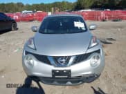 ✅ 2017 Nissan Juke SV • VIN: JN8AF5MV8HT752694 • Лот: 43450794. Опубликован ранее на IAAI с пробегом 128 832 миль. Бесплатный доступ к архиву аукционных продаж из США и подробный отчёт об истории автомобиля на DreamBid. Изображение 12.