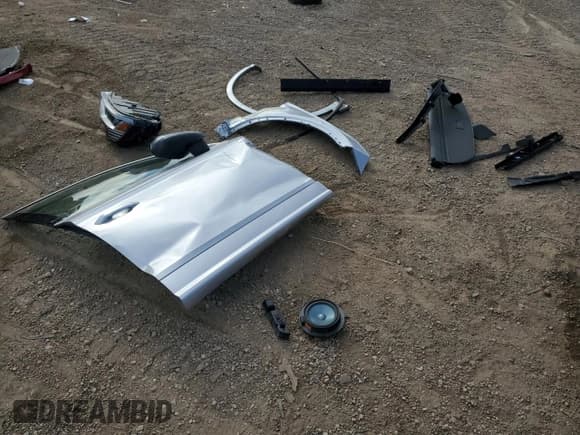 ✅ 2020 Audi SQ5 Premium Plus • VIN: WA1B4BFY0L2098794 • Лот: 90225435. Опубликован ранее на Copart с пробегом 20 309 миль. Бесплатный доступ к архиву аукционных продаж из США и подробный отчёт об истории автомобиля на DreamBid. Изображение 12.