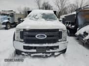 ✅ 2019 Ford F-550 • VIN: 1FD0X5HT1KEG79415 • Lot: 87912505. Wystawiony na Copart z przebiegiem 76 667 mil. Bezpłatny archiwum sprzedaży aukcyjnych z USA i szczegółowy raport historii pojazdu na DreamBid. Zdjęcie 5.