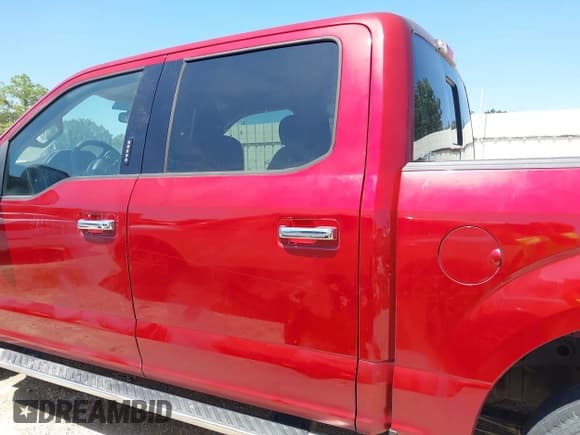 ✅ 2017 Ford F-150 XL • VIN: 1FTEW1CFXHKD52772 • Лот: 43171167. Опубликован ранее на IAAI с пробегом 153 428 миль. Бесплатный доступ к архиву аукционных продаж из США и подробный отчёт об истории автомобиля на DreamBid. Изображение 15.