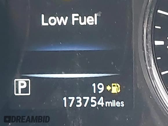 ✅ 2017 Nissan Rogue SV • VIN: JN8AT2MT1HW132662 • Lot: 43784599. Listed on IAAI with 173,754 mi. Free auction sales archive from the USA and detailed vehicle history report at DreamBid. Image 15.