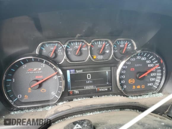 ✅ 2015 Chevrolet Silverado 2500HD LT • VIN: 1GC1KVE83FF135165 • Лот: 53682285. Опубликован ранее на Copart с пробегом 199 266 миль. Бесплатный доступ к архиву аукционных продаж из США и подробный отчёт об истории автомобиля на DreamBid. Изображение 9.