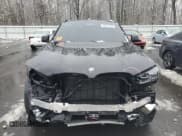 ✅ 2024 BMW X4 M • VIN: 5YM23EC0XR9V80155 • Lot: 43466975. Wystawiony na Copart z przebiegiem 12 205 mil. Bezpłatny archiwum sprzedaży aukcyjnych z USA i szczegółowy raport historii pojazdu na DreamBid. Zdjęcie 5.