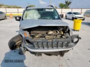 ✅ 2016 Jeep Renegade Sport • VIN: ZACCJAAT9GPD73521 • Lot: 81100555. Listed on Copart with 128,645 mi. Free auction sales archive from the USA and detailed vehicle history report at DreamBid. Image 5.