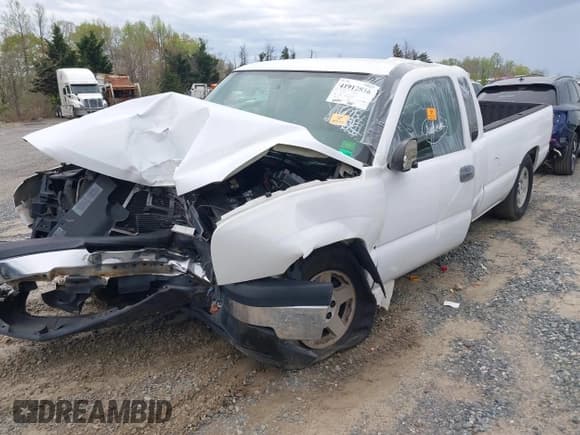 ✅ 2005 Chevrolet Silverado 1500 • VIN: 1GCEC19T95E233398 • Лот: 41912836. Опубликован ранее на IAAI с пробегом 205 550 миль. Бесплатный доступ к архиву аукционных продаж из США и подробный отчёт об истории автомобиля на DreamBid. Изображение 2.