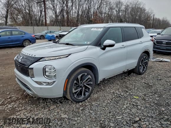 ✅ 2023 Mitsubishi Outlander SEL • VIN: JA4J3VA89PZ008787 • Lot: 91798875. Listed on Copart with 84,313 mi. Free auction sales archive from the USA and detailed vehicle history report at DreamBid. Image 1.