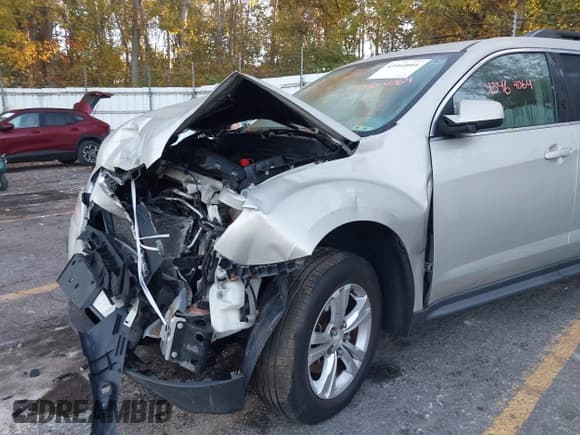 ✅ 2015 Chevrolet Equinox LT • VIN: 2GNALBEK0F6101497 • Lot: 43464064. Listed on IAAI with 145,621 mi. Free auction sales archive from the USA and detailed vehicle history report at DreamBid. Image 6.
