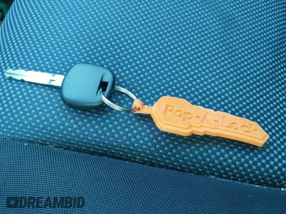 ✅ 2008 Scion tC • VIN: JTKDE167580268575 • Lot: 43523563. Wystawiony na IAAI z przebiegiem 309 649 mil. Bezpłatny archiwum sprzedaży aukcyjnych z USA i szczegółowy raport historii pojazdu na DreamBid. Zdjęcie 11.