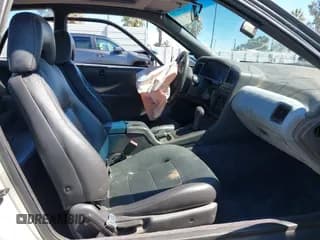 ✅ 1992 Subaru SVX • VIN: JF1CX3537NH108966 • Lot: 41885712. Wystawiony na IAAI z przebiegiem 190 212 mil. Bezpłatny archiwum sprzedaży aukcyjnych z USA i szczegółowy raport historii pojazdu na DreamBid. Zdjęcie 5.