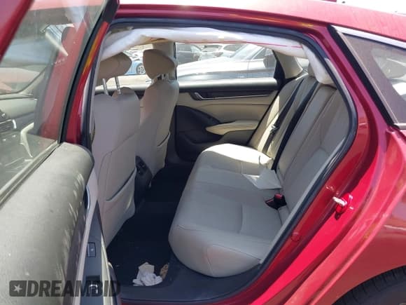 ✅ 2019 Honda Accord Touring • VIN: 1HGCV3F91KA000531 • Lot: 42391448. Listed on IAAI with 70,355 mi. Free auction sales archive from the USA and detailed vehicle history report at DreamBid. Image 8.