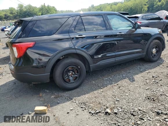 ✅ 2023 Ford Police Interceptor Utility • VIN: 1FM5K8ACXPGA19840 • Lot: 67110785. Wystawiony na Copart z przebiegiem 49 346 mil. Bezpłatny archiwum sprzedaży aukcyjnych z USA i szczegółowy raport historii pojazdu na DreamBid. Zdjęcie 3.