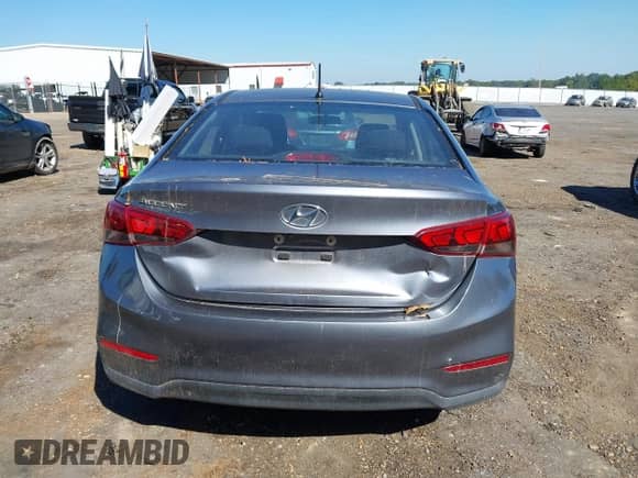 2019 Hyundai Accent SE z VIN 3KPC24A38KE080617, wystawiony jako IAAI lot #43469463 z przebiegiem 156 782 mil mil oraz . Historia ofert i sprzedaży dostępna na DreamBid. Obrazek 16.