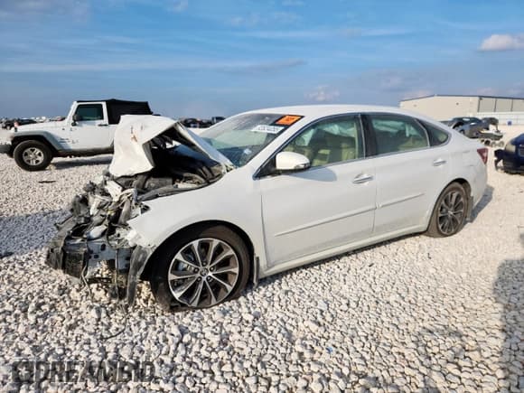 ✅ 2018 Toyota Avalon XLE • VIN: 4T1BK1EB7JU282095 • Лот: 92624055. Опубликован ранее на Copart с пробегом 39 646 миль. Бесплатный доступ к архиву аукционных продаж из США и подробный отчёт об истории автомобиля на DreamBid. Изображение 1.