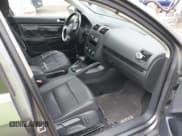 ✅ 2010 Volkswagen Jetta SE • VIN: 3VWRX7AJXAM068000 • Lot: 41961777. Listed on IAAI with 179,307 mi. Free auction sales archive from the USA and detailed vehicle history report at DreamBid. Image 5.