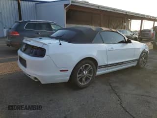 ✅ 2014 Ford Mustang Premium • VIN: 1ZVBP8EMXE5222633 • Lot: 71107545. Wystawiony na Copart z przebiegiem 92 802 mil. Bezpłatny archiwum sprzedaży aukcyjnych z USA i szczegółowy raport historii pojazdu na DreamBid. Zdjęcie 3.