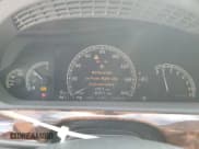 ✅ 2007 Mercedes-Benz S 550 • VIN: WDDNG71X67A144300 • Lot: 87011305. Wystawiony na Copart z przebiegiem 185 271 mil. Bezpłatny archiwum sprzedaży aukcyjnych z USA i szczegółowy raport historii pojazdu na DreamBid. Zdjęcie 9.