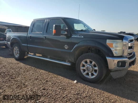 ✅ 2011 Ford F-250 XL • VIN: 1FT7W2BT0BEA11571 • Lot: 70692635. Listed on Copart with 180,353 mi. Free auction sales archive from the USA and detailed vehicle history report at DreamBid. Image 4.