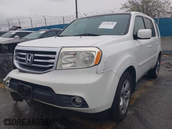 ✅ 2013 Honda Pilot EX-L • VIN: 5FNYF3H7XDB008683 • Lot: 41749108. Listed on IAAI with 88,542 mi. Free auction sales archive from the USA and detailed vehicle history report at DreamBid. Image 2.