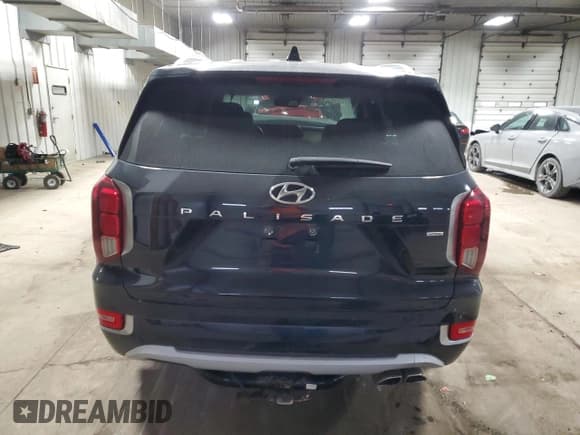 ✅ 2021 Hyundai Palisade Limited • VIN: KM8R5DHE0MU241485 • Lot: 88331995. Wystawiony na Copart z przebiegiem 49 679 mil. Bezpłatny archiwum sprzedaży aukcyjnych z USA i szczegółowy raport historii pojazdu na DreamBid. Zdjęcie 6.