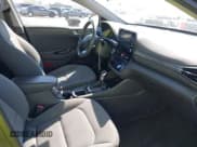 ✅ 2020 Hyundai Ioniq Blue • VIN: KMHC65LC3LU225861 • Lot: 41884701. Wystawiony na IAAI z przebiegiem 133 952 mil. Bezpłatny archiwum sprzedaży aukcyjnych z USA i szczegółowy raport historii pojazdu na DreamBid. Zdjęcie 5.