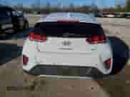 2020 Hyundai Veloster 2.0 z VIN KMHTG6AF4LU021831, wystawiony jako Copart lot #80334674 z przebiegiem 51 115 mil mil oraz Szkoda całkowita • Salvage title. Historia ofert i sprzedaży dostępna na DreamBid. Obrazek 6.