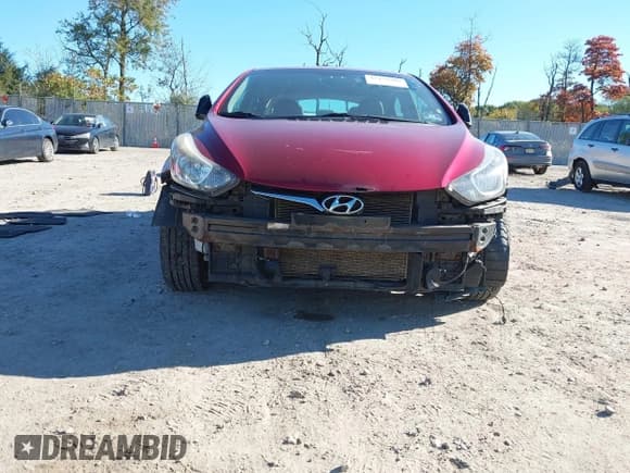 ✅ 2015 Hyundai Elantra SE • VIN: 5NPDH4AE9FH614150 • Lot: 43478908. Listed on IAAI with 185,399 mi. Free auction sales archive from the USA and detailed vehicle history report at DreamBid. Image 6.