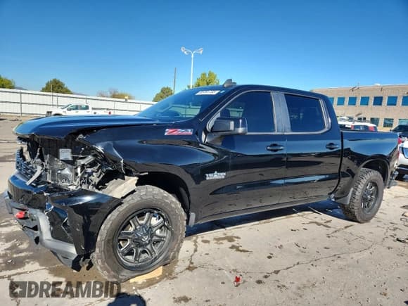 ✅ 2020 Chevrolet Silverado 1500 RST • VIN: 3GCUYEED7LG114208 • Lot: 85761795. Listed on Copart with 84,666 mi. Free auction sales archive from the USA and detailed vehicle history report at DreamBid. Image 1.