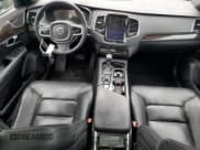 ✅ 2018 Volvo XC90 Momentum • VIN: YV4A22PK7J1216180 • Lot: 90318635. Listed on Copart with 124,505 mi. Free auction sales archive from the USA and detailed vehicle history report at DreamBid. Image 8.