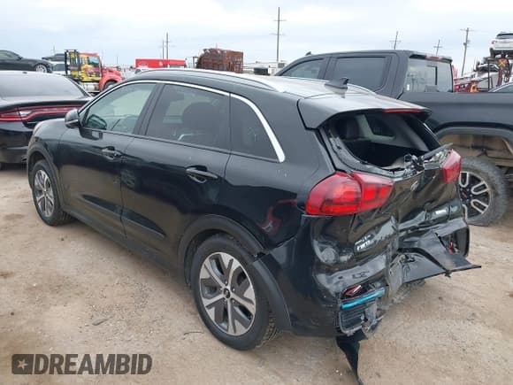 ✅ 2020 Kia Niro EX • VIN: KNDCC3LG6L5071595 • Lot: 43512526. Wystawiony na IAAI z przebiegiem 183 995 mil. Bezpłatny archiwum sprzedaży aukcyjnych z USA i szczegółowy raport historii pojazdu na DreamBid. Zdjęcie 3.
