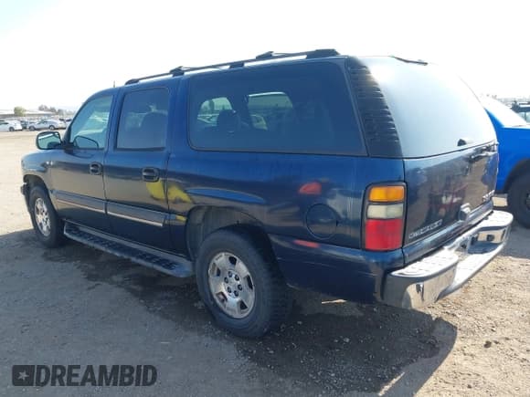 ✅ 2005 Chevrolet Suburban LT • VIN: 1GNFK16Z15R100019 • Лот: 42537673. Опубликован ранее на IAAI с пробегом 247 074 миль. Бесплатный доступ к архиву аукционных продаж из США и подробный отчёт об истории автомобиля на DreamBid. Изображение 3.