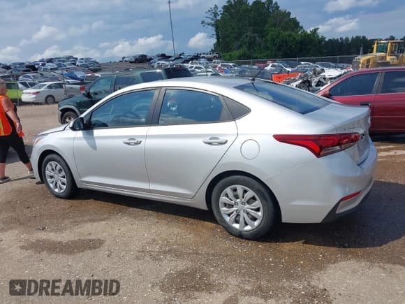 ✅ 2020 Hyundai Accent SE • VIN: 3KPC24A61LE100914 • Лот: 39553016. Опубликован ранее на IAAI с пробегом 74 633 миль. Бесплатный доступ к архиву аукционных продаж из США и подробный отчёт об истории автомобиля на DreamBid. Изображение 14.
