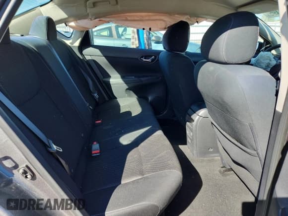 ✅ 2019 Nissan Sentra S • VIN: 3N1AB7AP9KY227735 • Lot: 85780495. Listed on Copart with 16,311 mi. Free auction sales archive from the USA and detailed vehicle history report at DreamBid. Image 10.