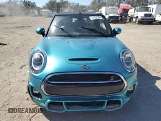✅ 2019 MINI Convertible Cooper S • VIN: WMWWG9C5XK3E41394 • Lot: 77761184. Listed on Copart with Not provided. Free auction sales archive from the USA and detailed vehicle history report at DreamBid. Image 5.