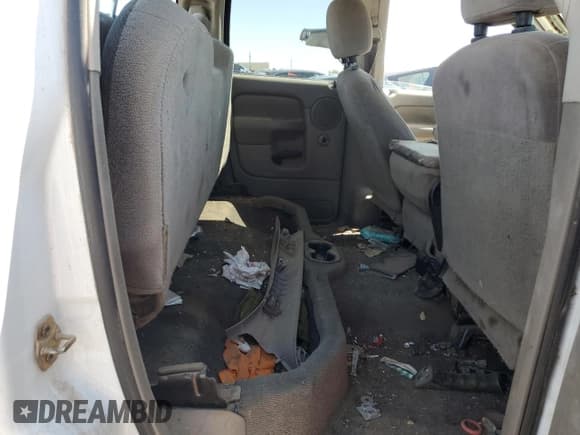 ✅ 2004 Dodge 1500 SLT • VIN: 1D7HA18N14J215608 • Лот: 67587075. Опубликован ранее на Copart с пробегом Не указан. Бесплатный доступ к архиву аукционных продаж из США и подробный отчёт об истории автомобиля на DreamBid. Изображение 10.