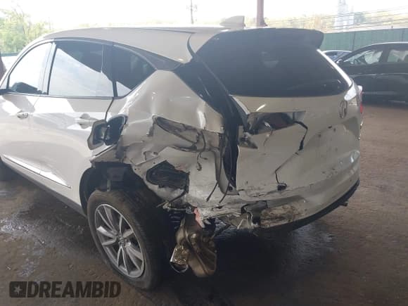 ✅ 2020 Acura RDX Technology • VIN: 5J8TC2H5XLL011379 • Лот: 42166262. Опубликован ранее на IAAI с пробегом 37 530 миль. Бесплатный доступ к архиву аукционных продаж из США и подробный отчёт об истории автомобиля на DreamBid. Изображение 6.