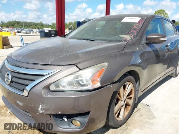 ✅ 2014 Nissan Altima SV • VIN: 1N4AL3AP1EC167648 • Лот: 43500686. Опубликован ранее на IAAI с пробегом 166 730 миль. Бесплатный доступ к архиву аукционных продаж из США и подробный отчёт об истории автомобиля на DreamBid. Изображение 12.